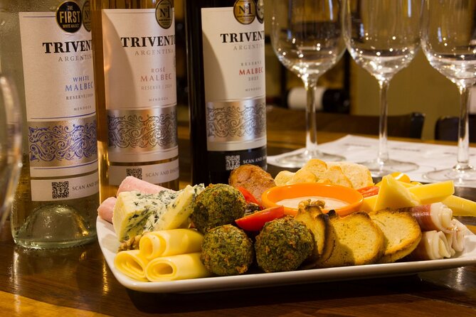 Wine Tasting at Encuentro Nativo a Historic Tenement in Caminito - The cultural setting beyond the glass