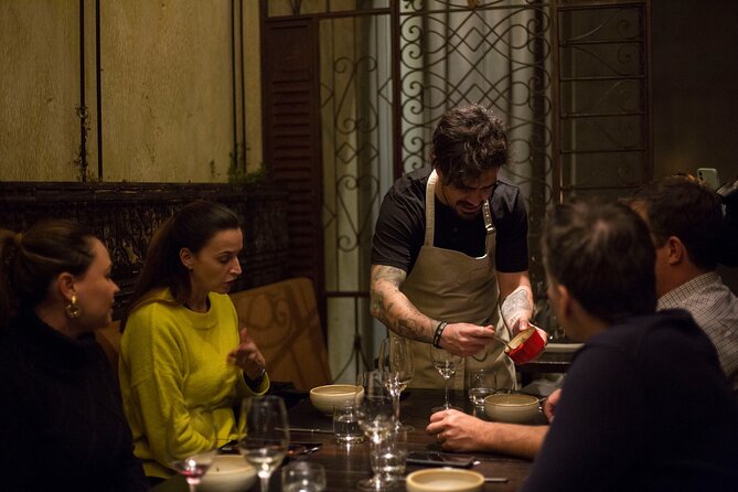Winery Los Toneles + Dinner in Saffron Restó. Private transportation - Bodega Los Toneles brings the winery into the city