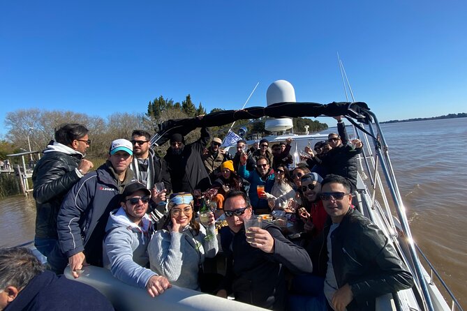 Yacht Rental to Navigate the Buenos Aires Delta - Timing, meeting point, and transport